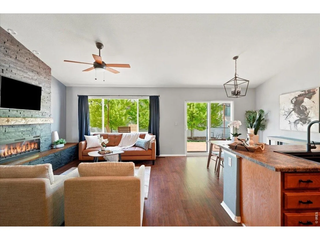 Photo of 862 Sunlight Peak Dr