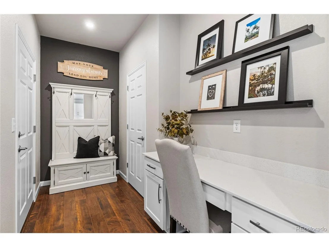 Photo of 23939 E Narrowleaf Pl