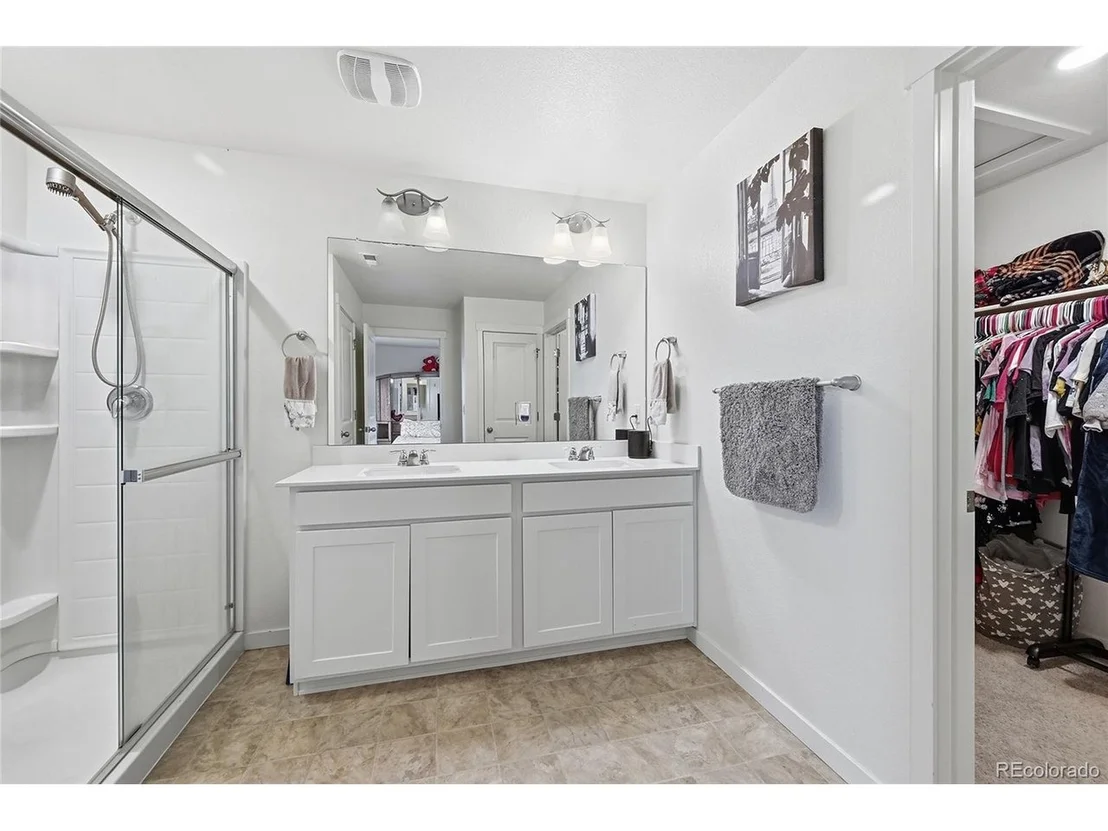 Photo of 281 Raven Ln