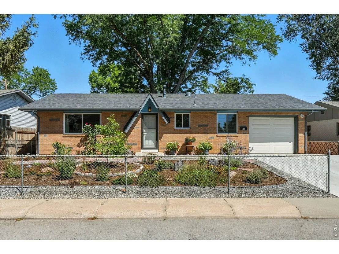 Photo of 16 Merideth Ln