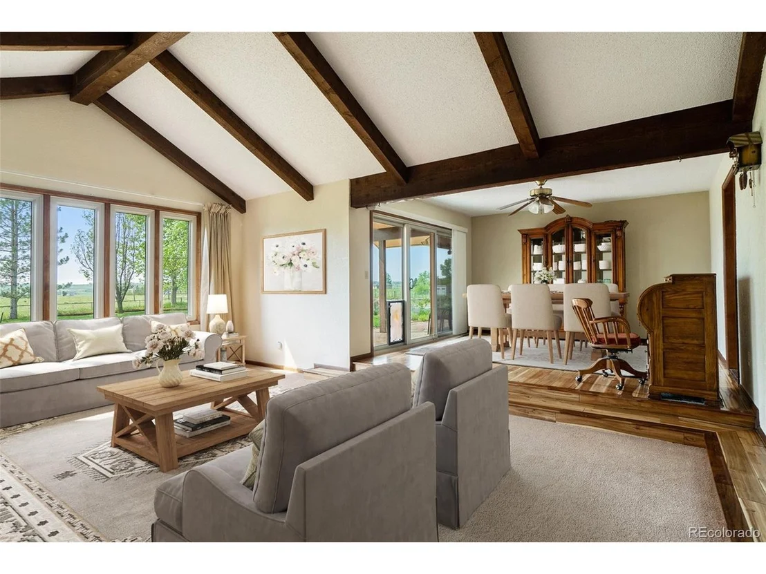 Photo of 2701 Pheasant Run