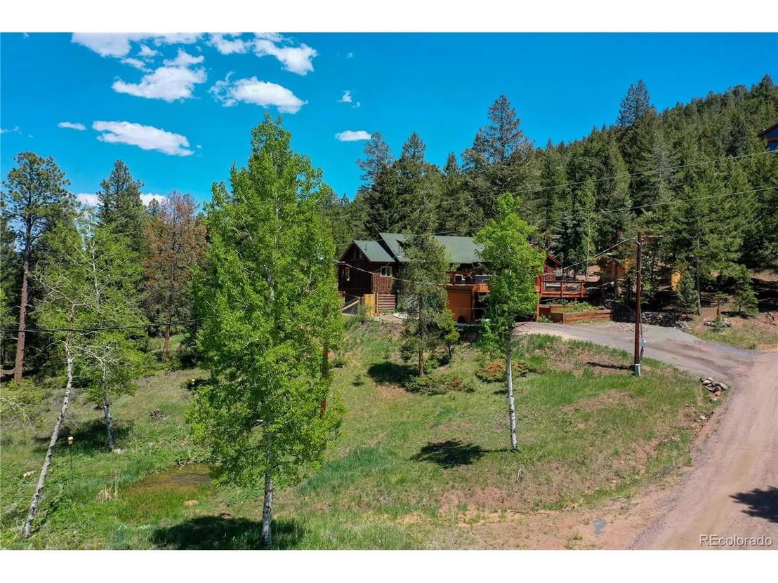 Photo of 28855 Windflower Ln