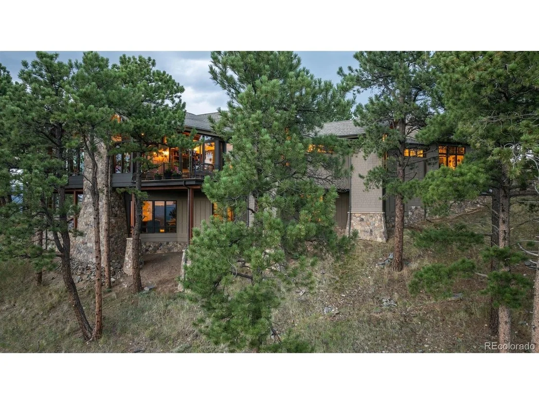 Photo of 1028 Blue Grass Trl