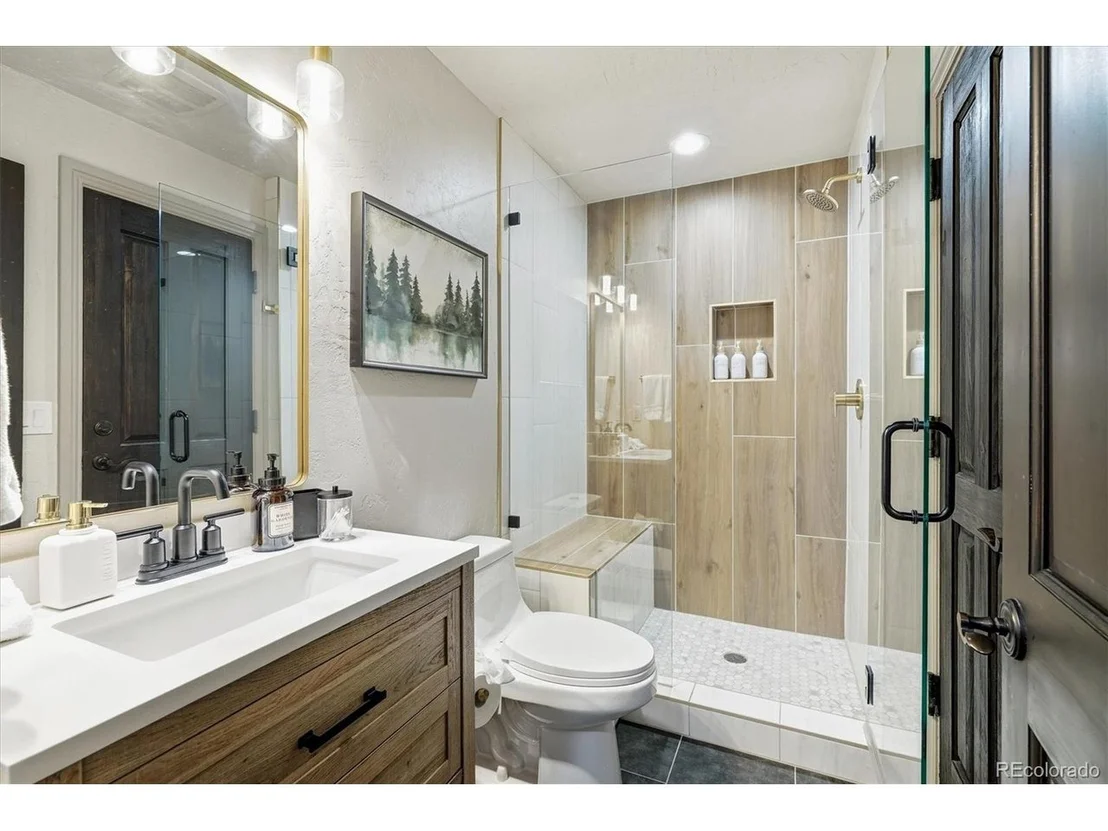 Photo of 33442 Meadow Mountain Rd
