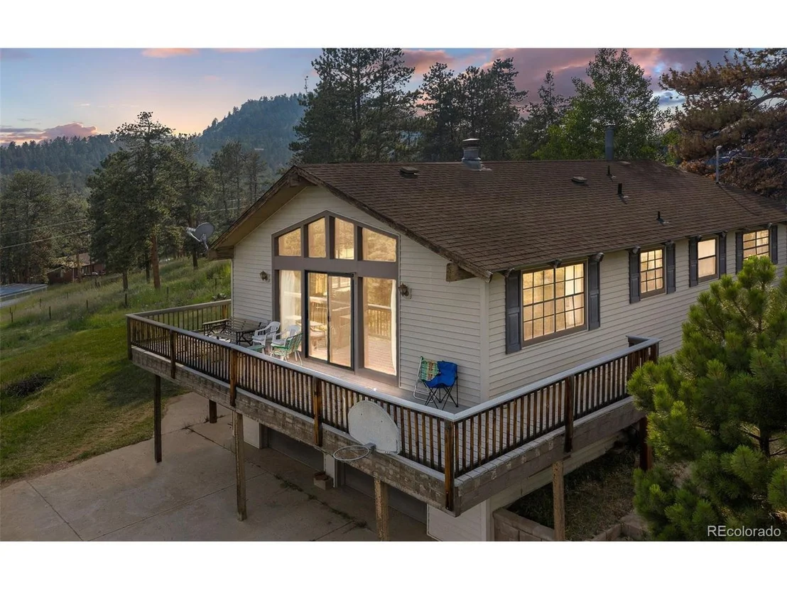 Photo of 346 Conifer Dr