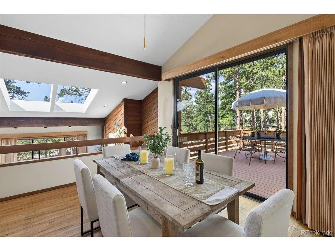 Photo of 1644 Tamarac Dr