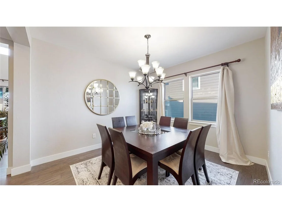 Photo of 16619 Prospect Ln