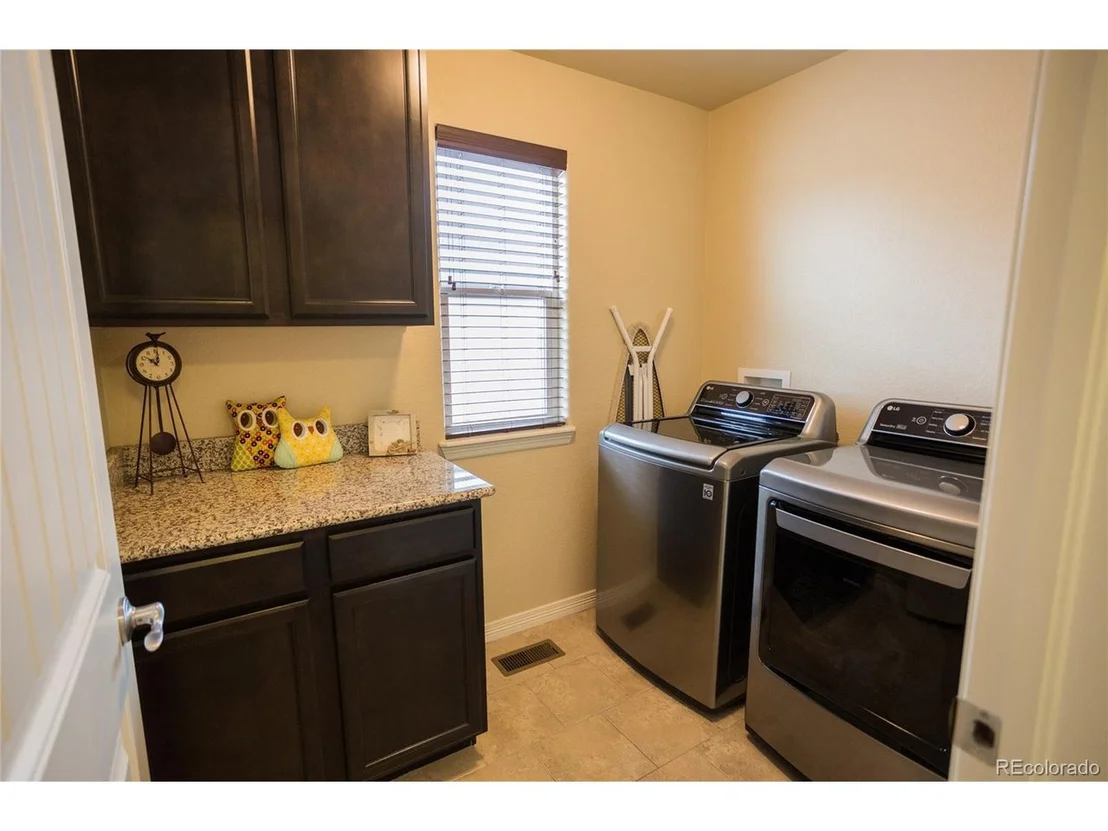 Photo of 10370 Mt Lincoln Dr