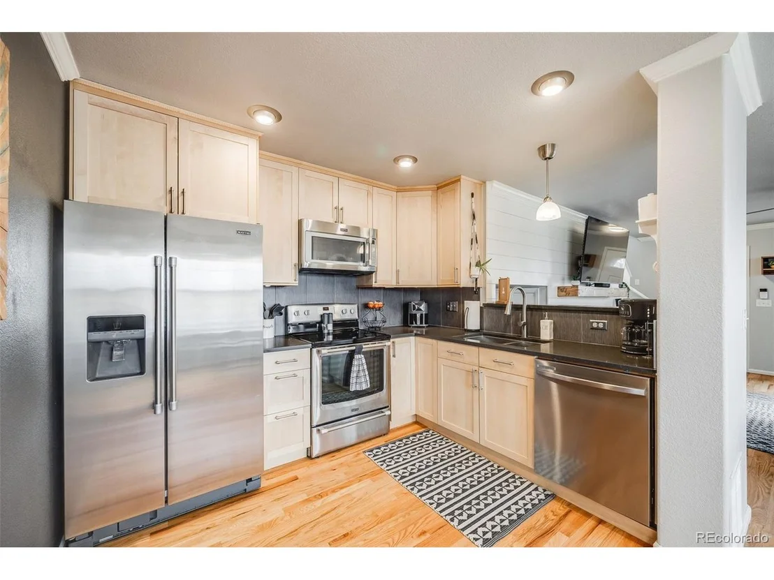 Photo of 1495 Hummingbird Cir