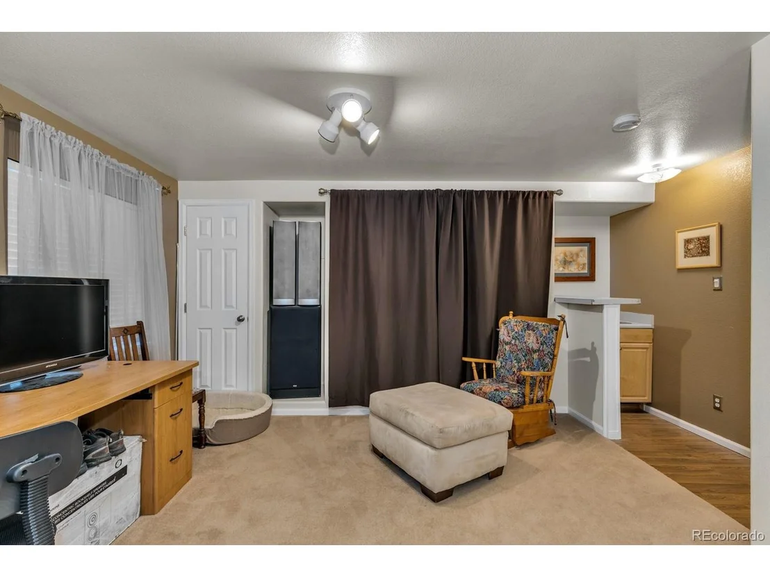 Photo of 13451 Clermont St