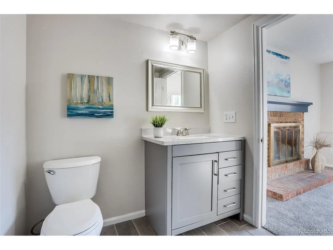Photo of 4421 Eugene Way