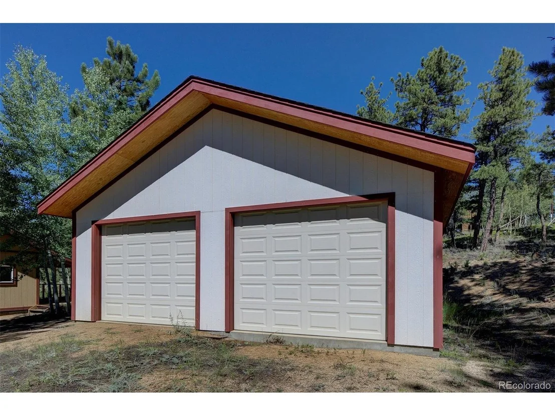 Photo of 117 Tall Timber Ln