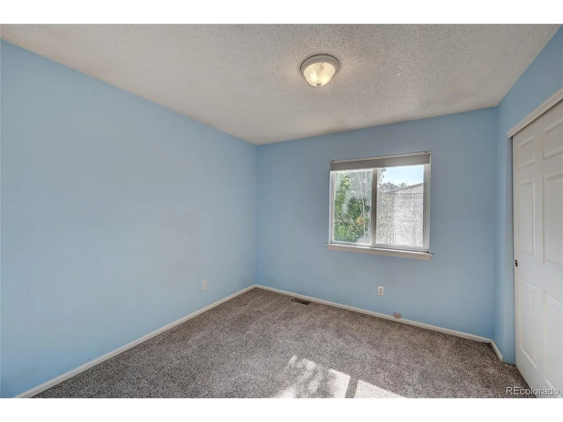 Photo of 4132 Nepal St