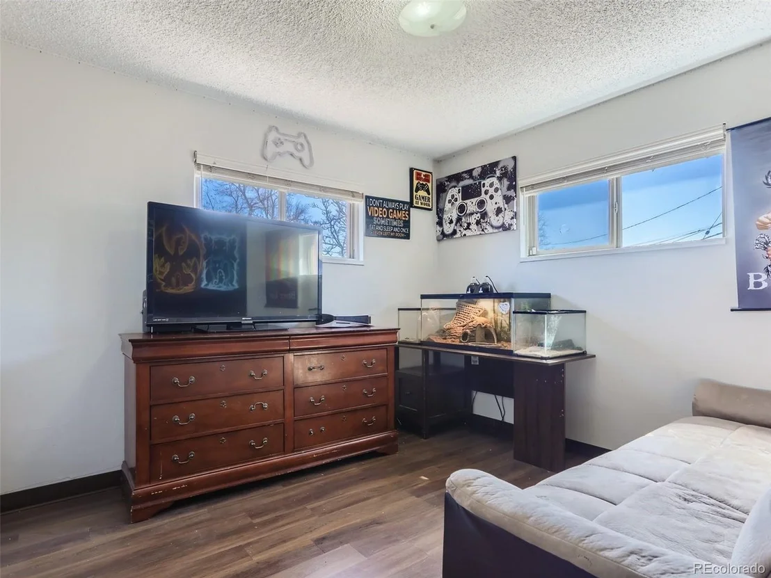 Photo of 1010 Eppinger Blvd