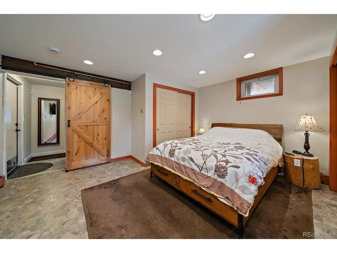 Photo of 7350 Monica Ln
