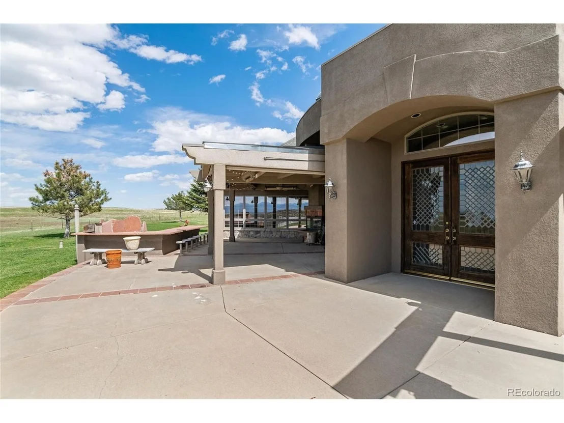 Photo of 9983 Heather Dr