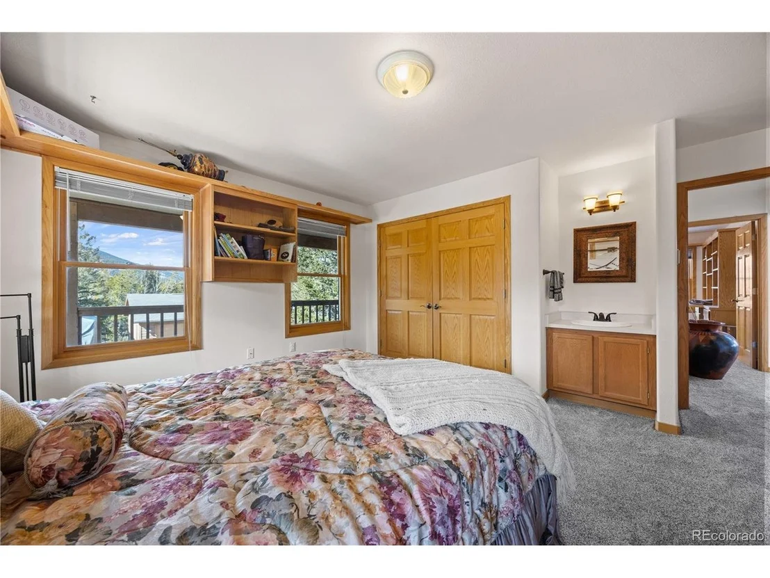 Photo of 31371 Shadow Mountain Dr