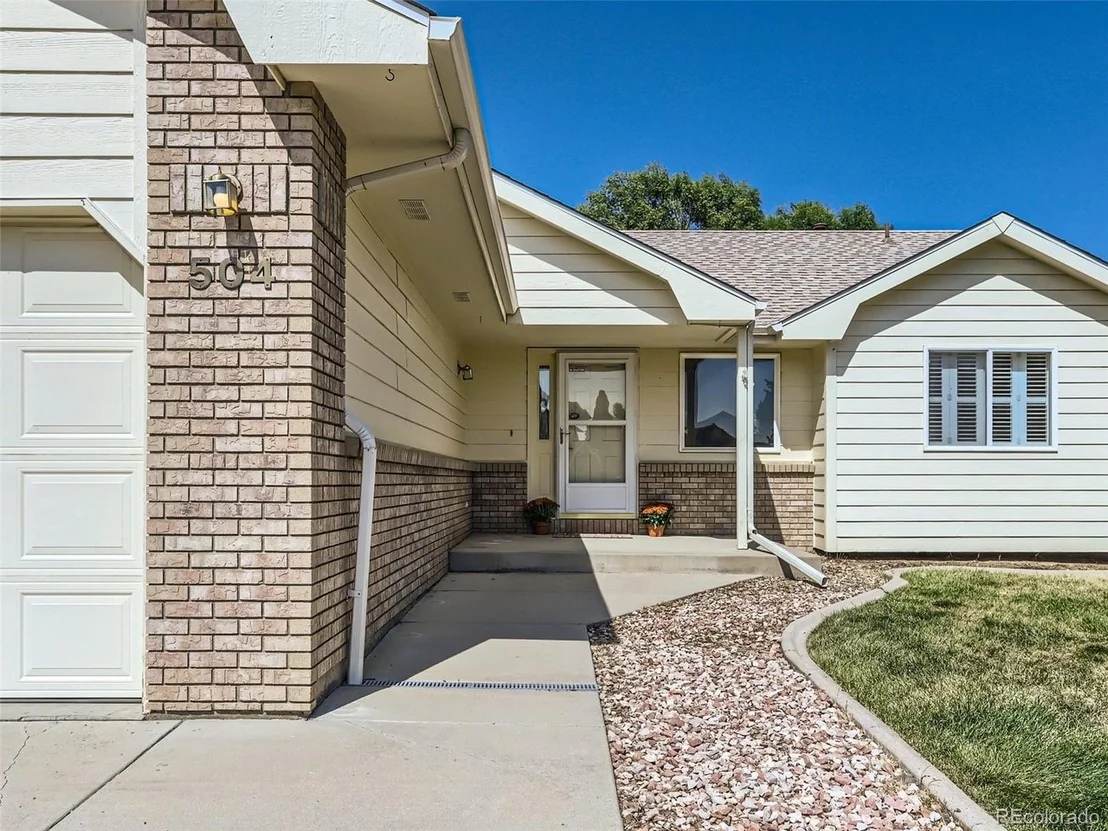 Photo of 504 Hemlock Dr