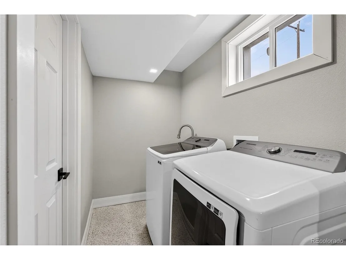 Photo of 2040 Braun Dr