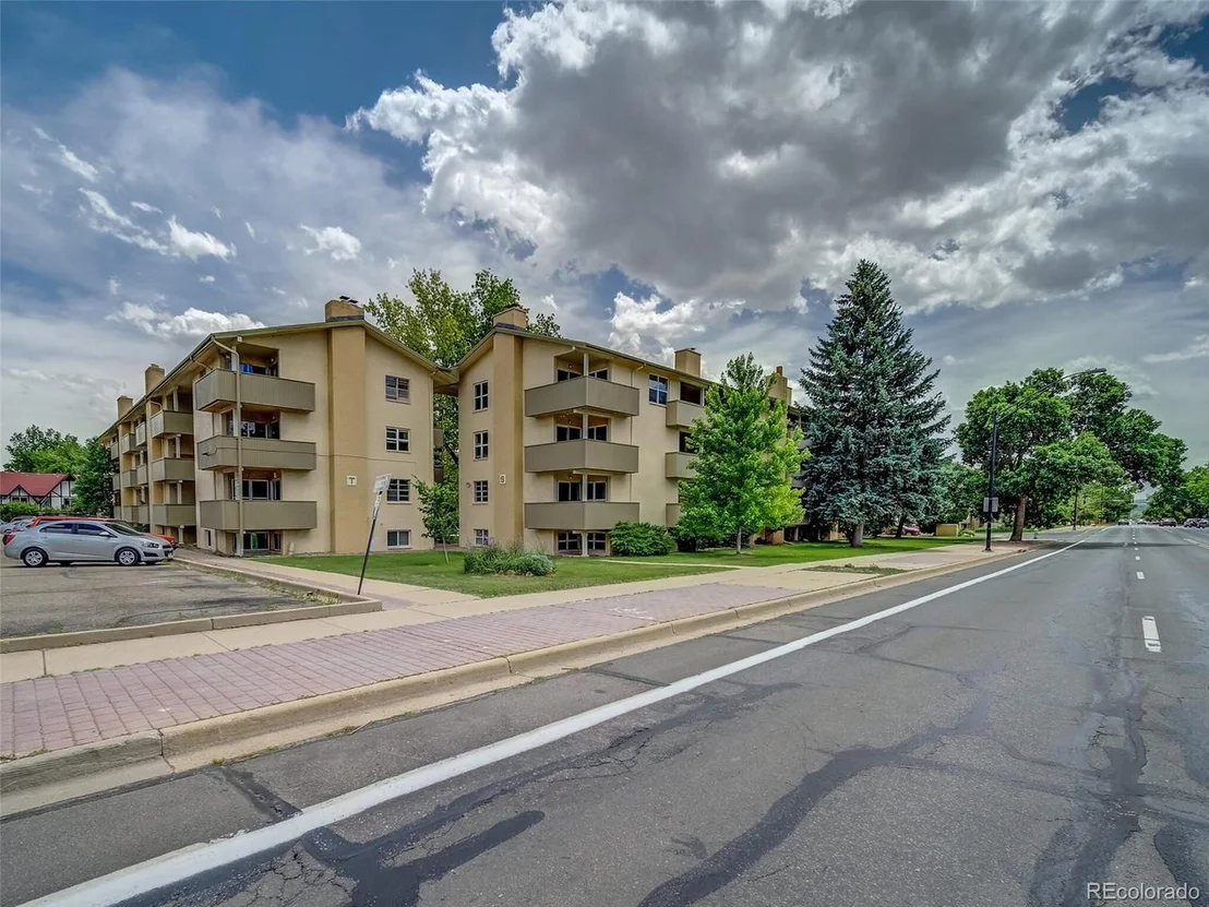 Photo of Unit S21 at 3035 Oneal Pkwy