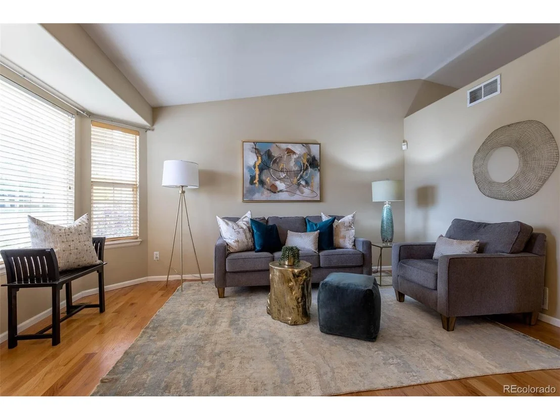 Photo of 9896 Castle Ridge Cir