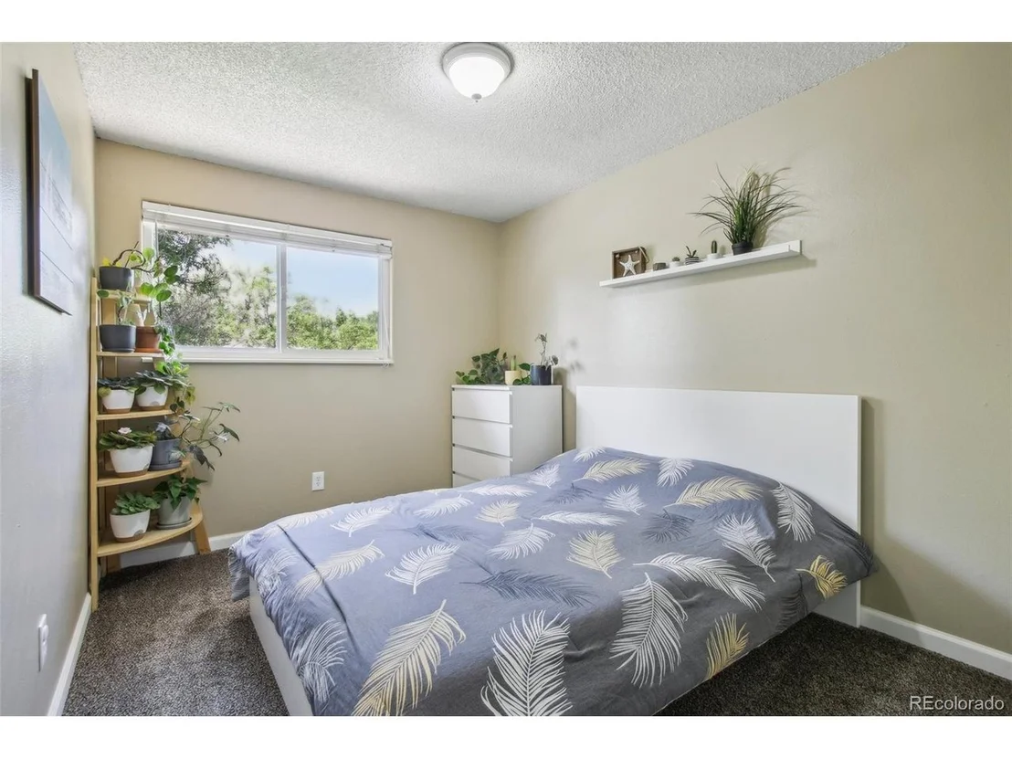 Photo of 13030 King Cir