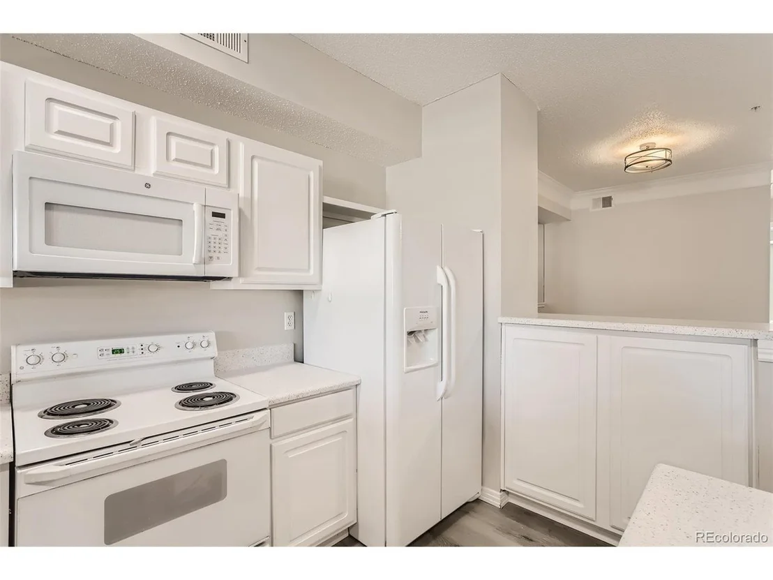 Photo of 1875 Spaulding Cir