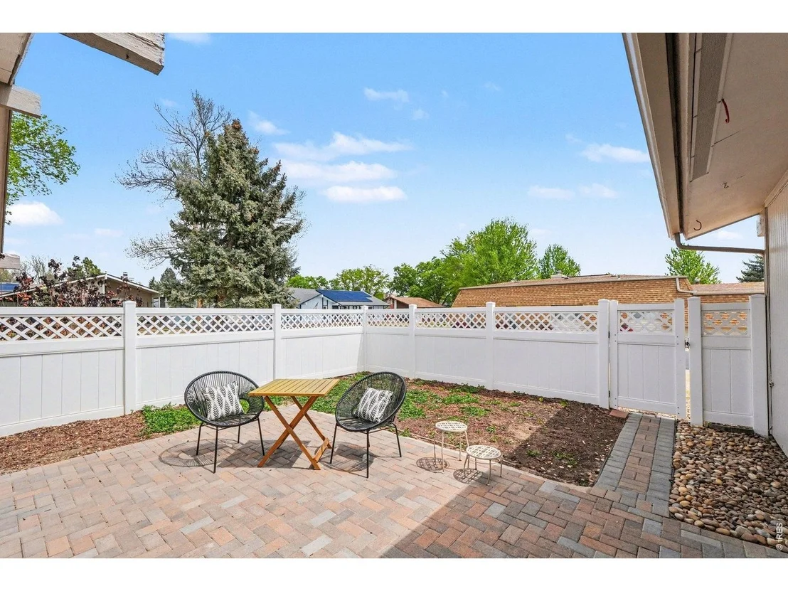 Photo of 23 Scott Dr N