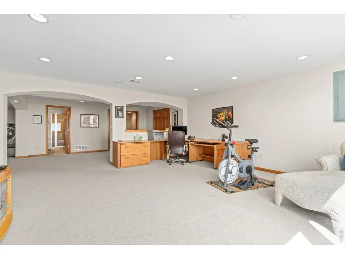 Photo of 716 Brook Rd
