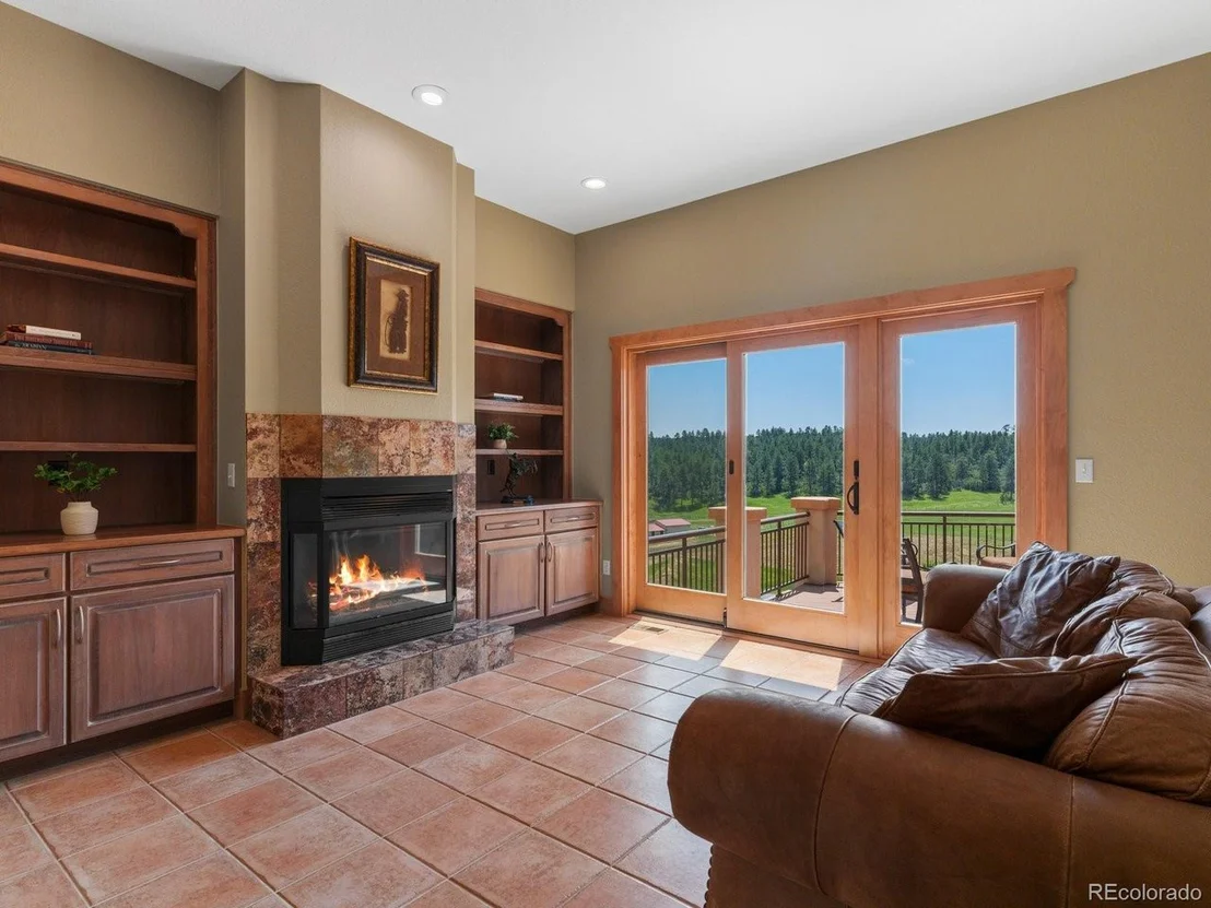 Photo of 1611 Castle Pointe Dr