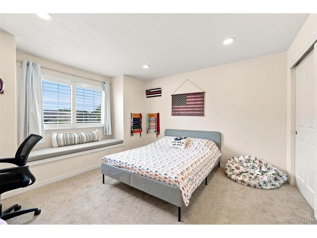 Photo of 10670 Singleleaf Ct