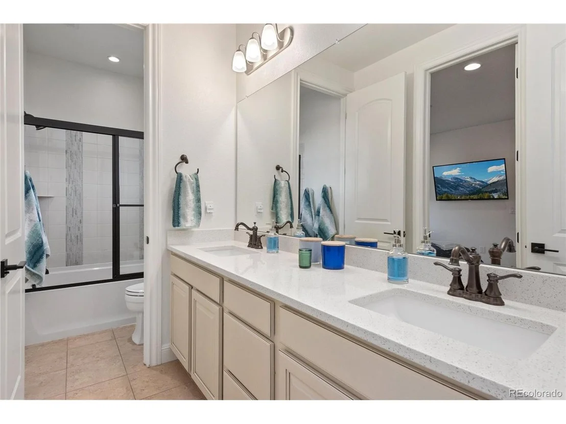 Photo of 3990 Kestrel Dr
