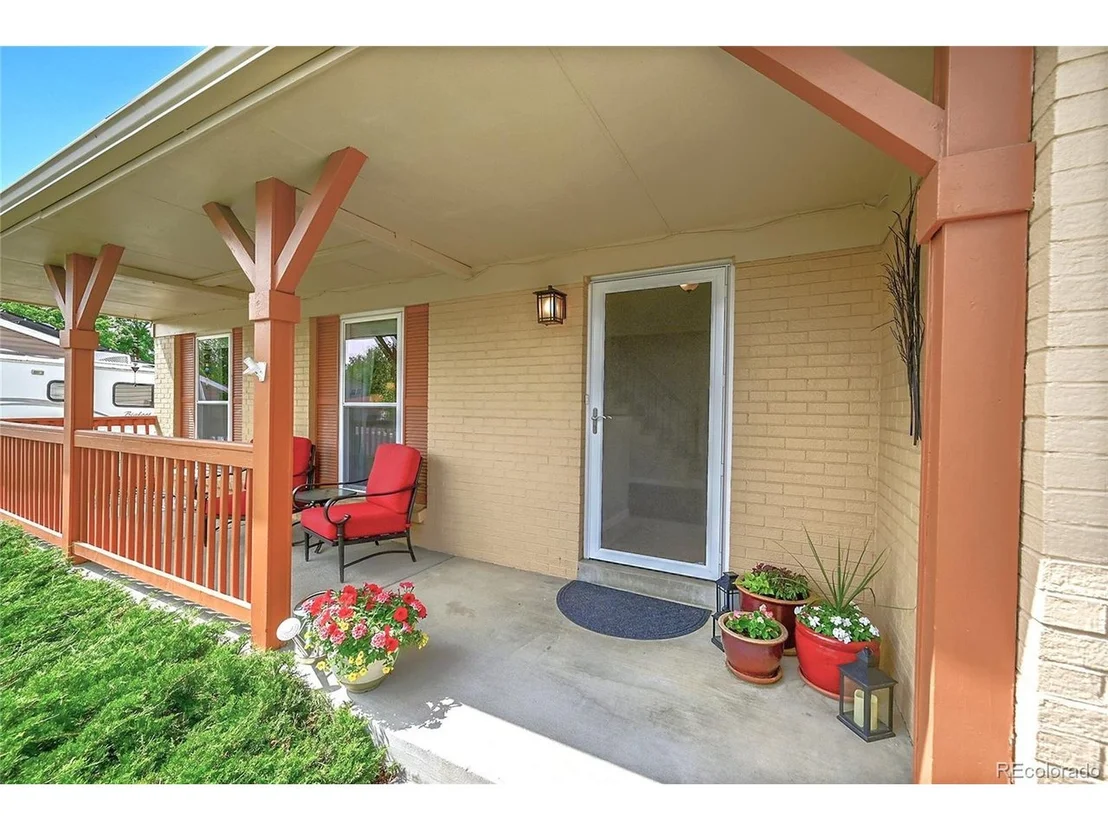 Photo of 1093 Lilac Cir