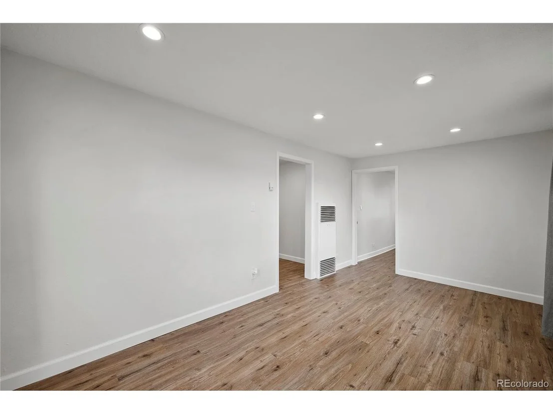 Photo of 7001 Grape St