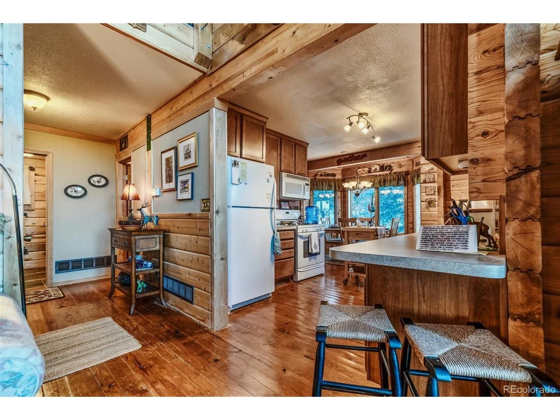 Photo of 672 Wampum Ln