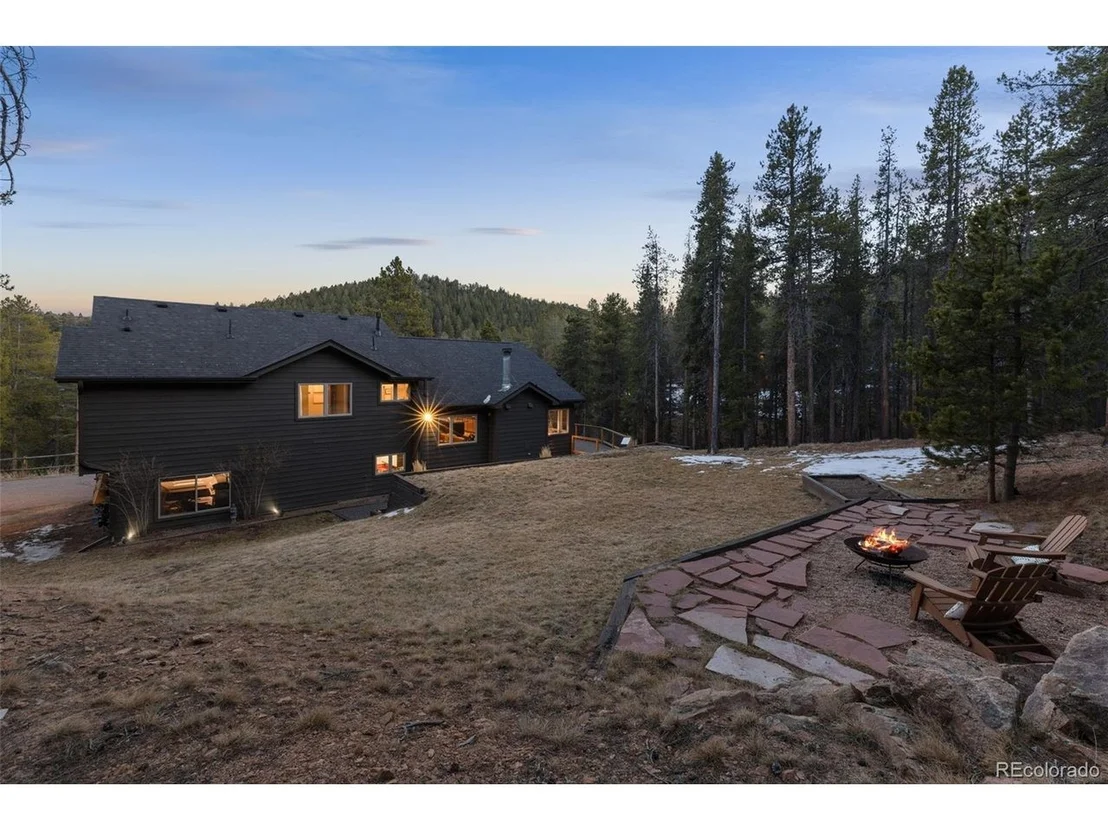 Photo of 32663 Donna Dr