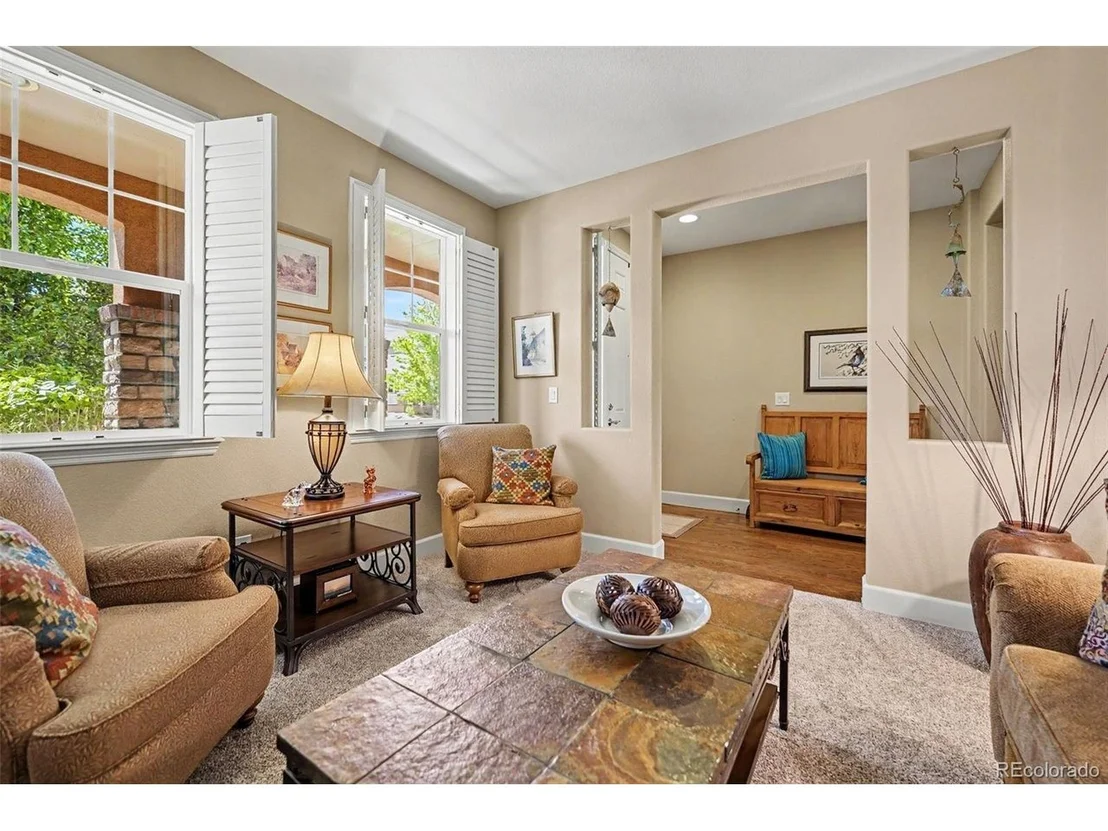 Photo of 4491 Valleybrook Dr