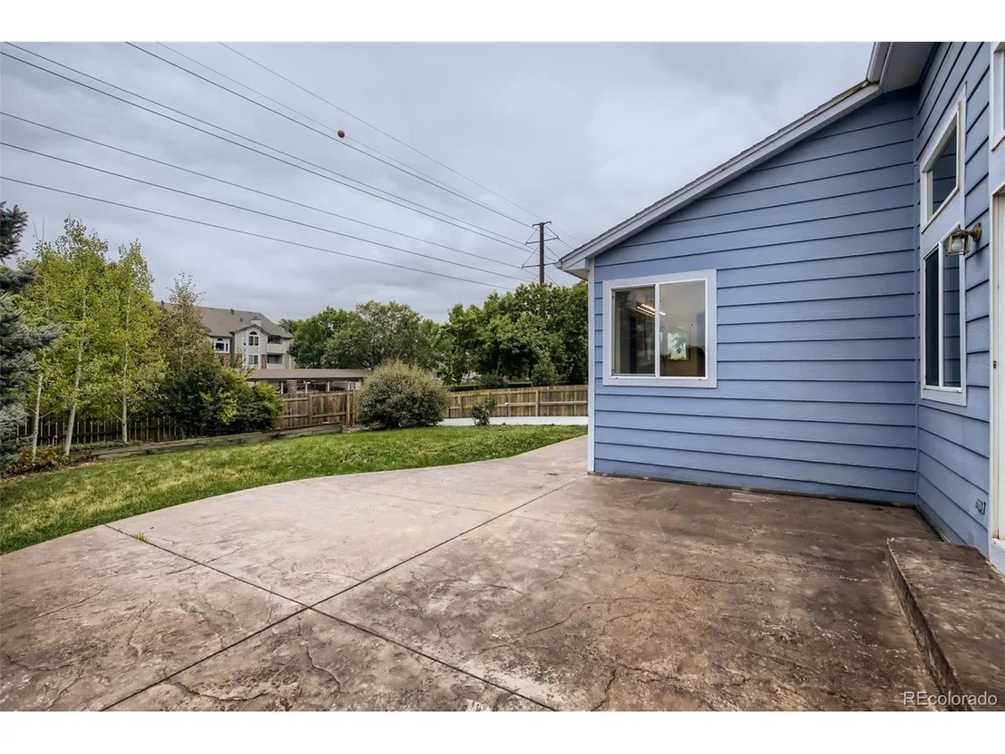 Photo of 732 Bluegrass Dr