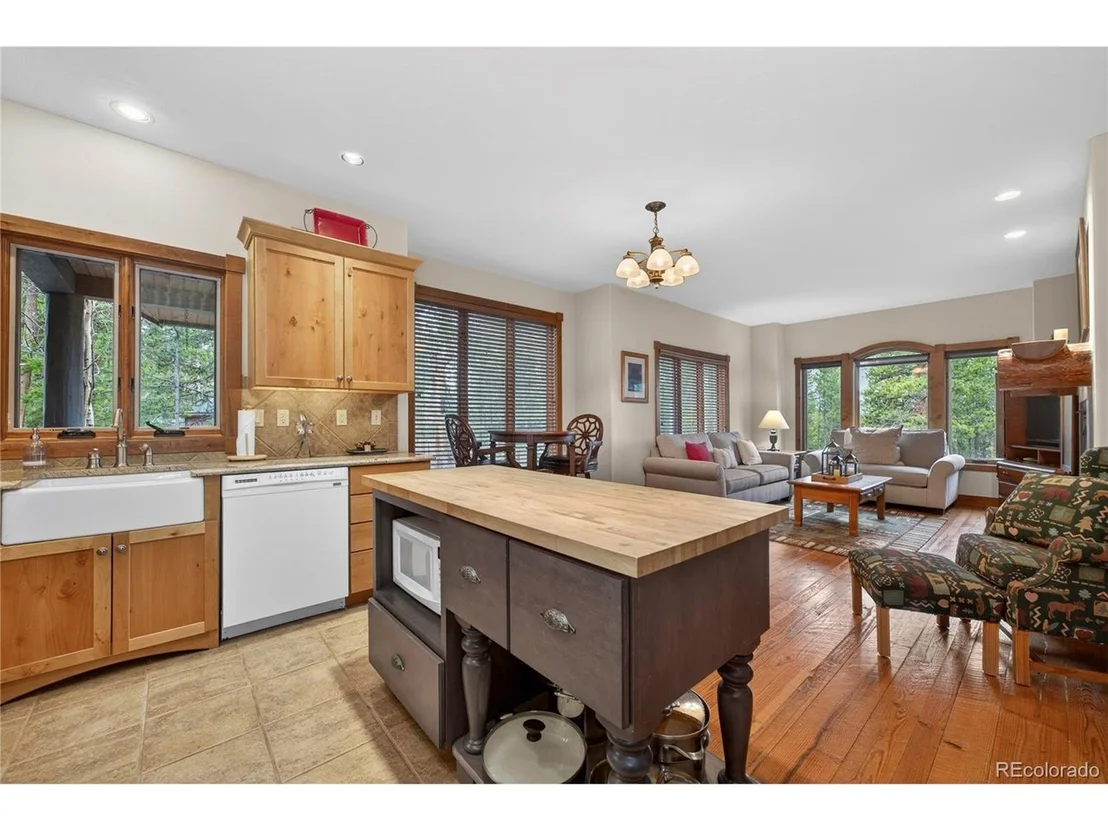 Photo of 148 County Road 8307
