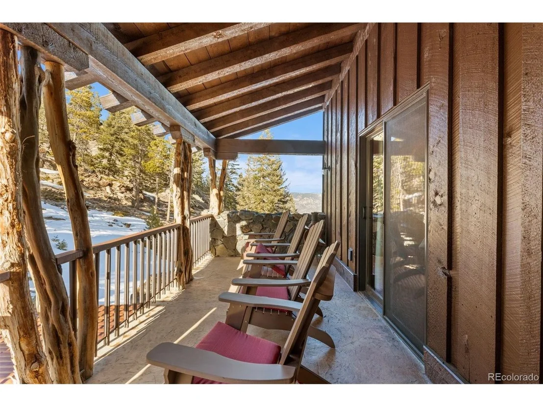 Photo of 142 Outpost Ln