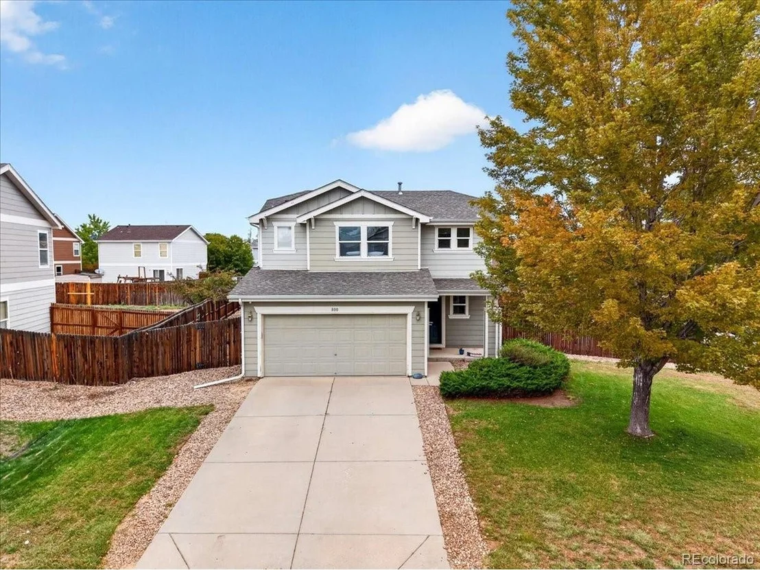 Photo of 800 Willow Dr