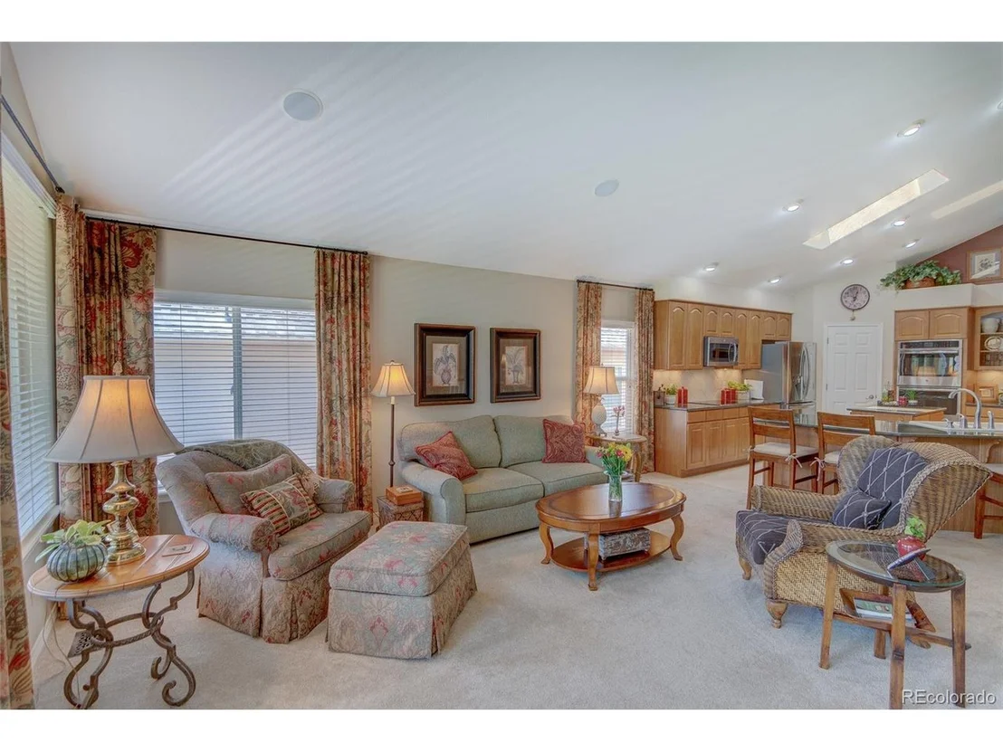 Photo of 1393 Castlepoint Cir