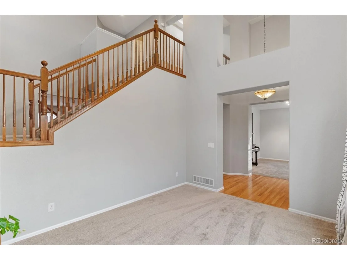Photo of 2414 Winding Dr
