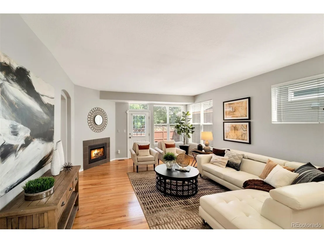 Photo of 1910 Lowell Blvd