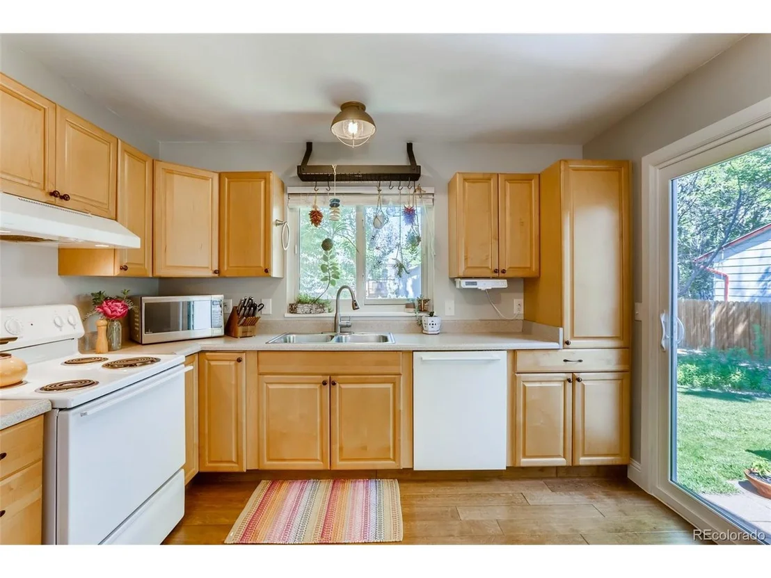 Photo of 2429 Dodd Ln