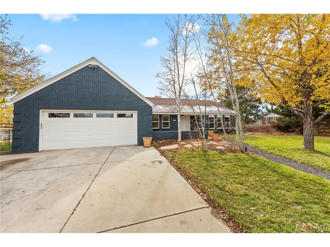 Photo of 2386 Crabtree Dr
