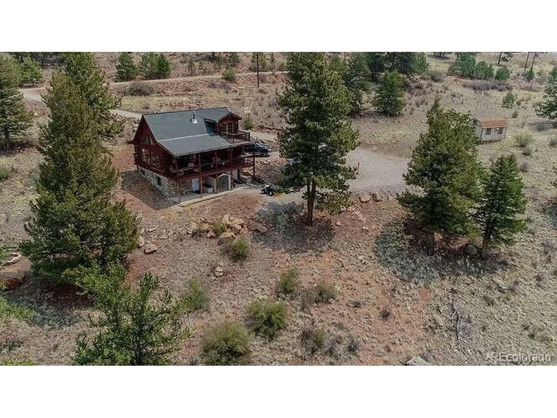 Photo of 1995 Bonell Dr