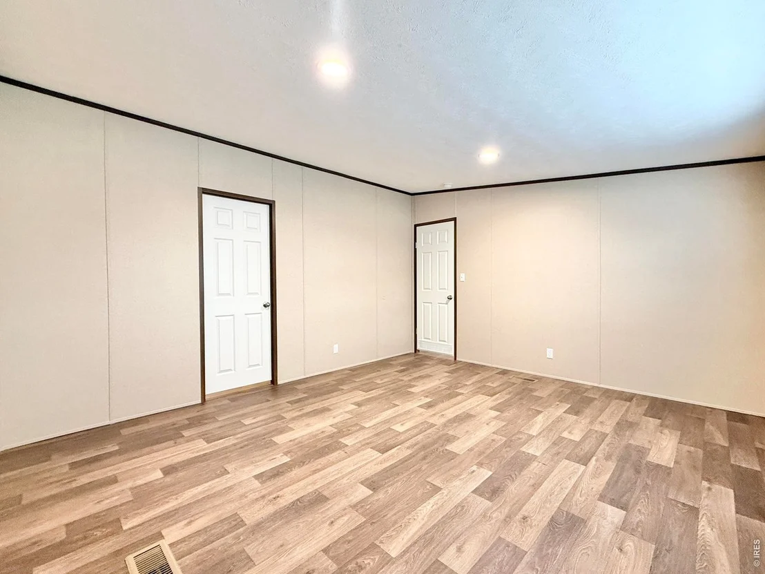 Photo of 110 W Grant Ave