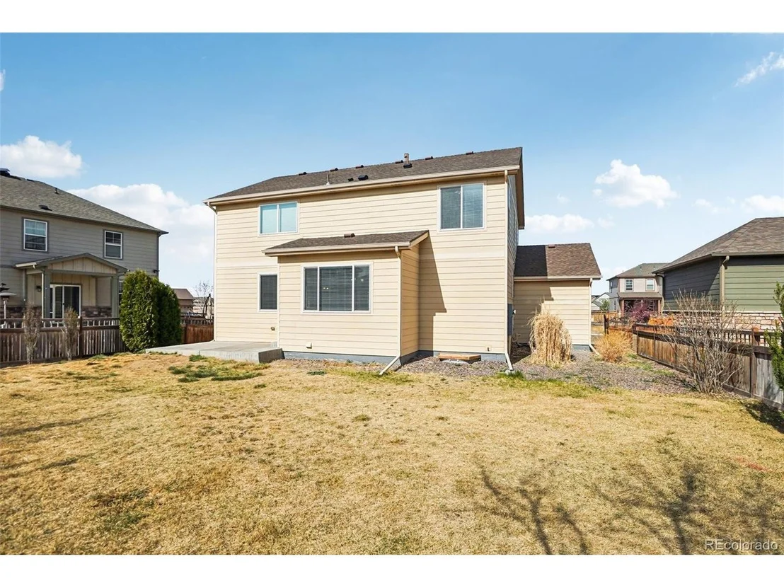 Photo of 5230 Silver Maple St