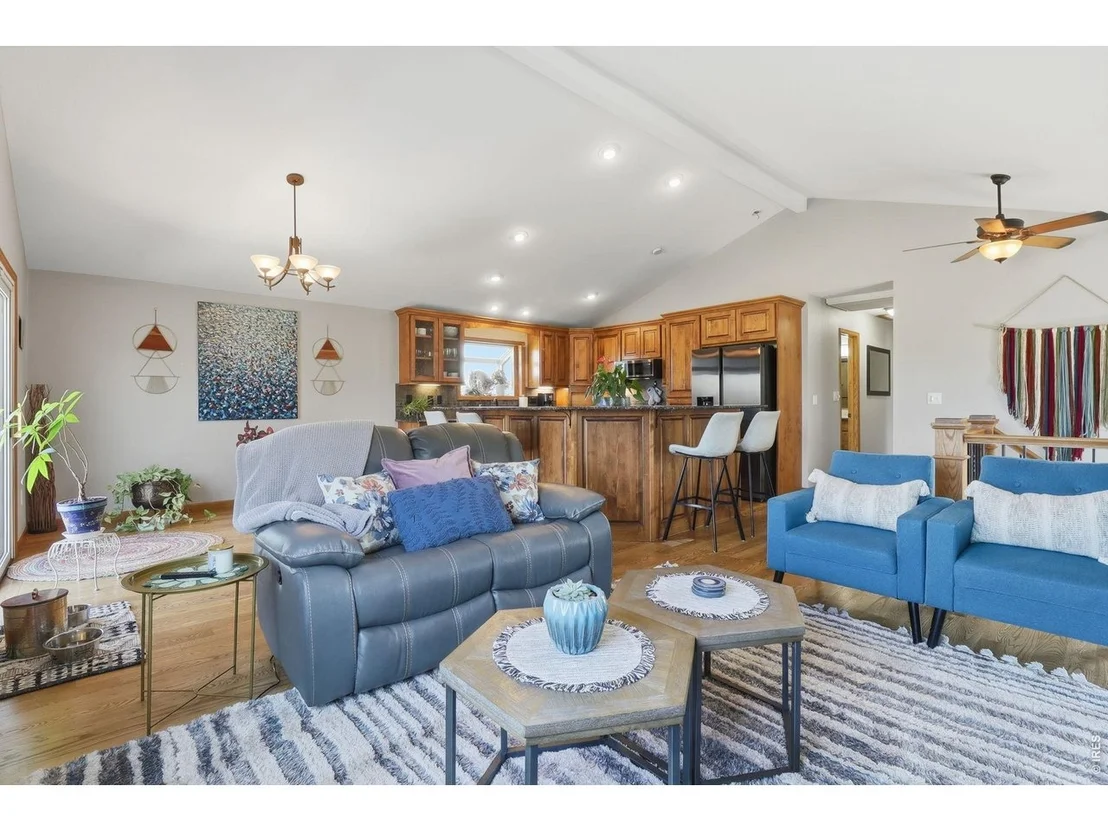Photo of 1212 Glenview Dr